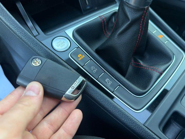 VOLKSWAGEN Golf GTI Performance 2.0 245 CV 7.5 TETTO