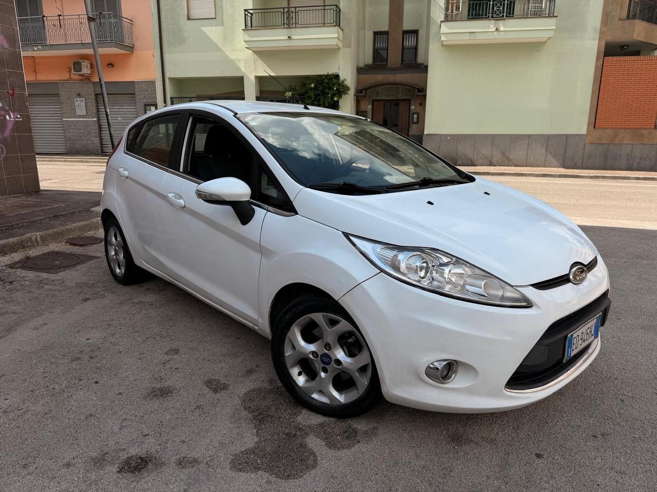 Ford Fiesta 1.4 TDCi 5p. IN OTTIME CONDIZIONI