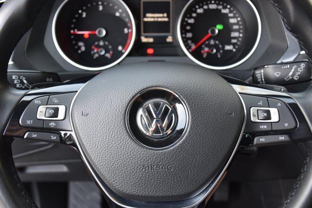 VOLKSWAGEN Tiguan 2.0 TDI SCR DSG Business BMT *NAVIGATORE*