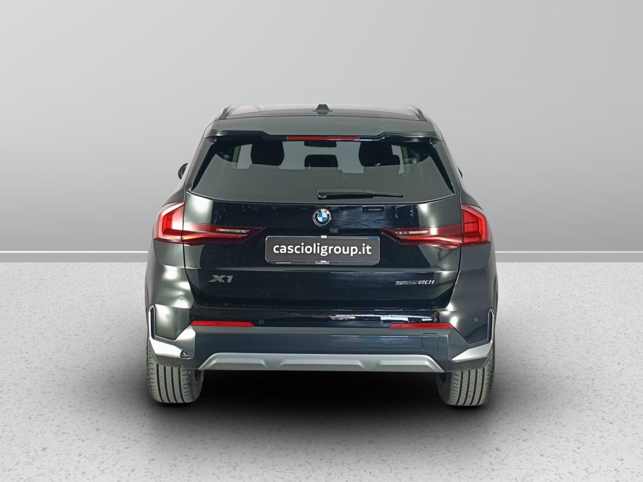 BMW X1 U11 - X1 sdrive20i mhev 48V X-Line auto