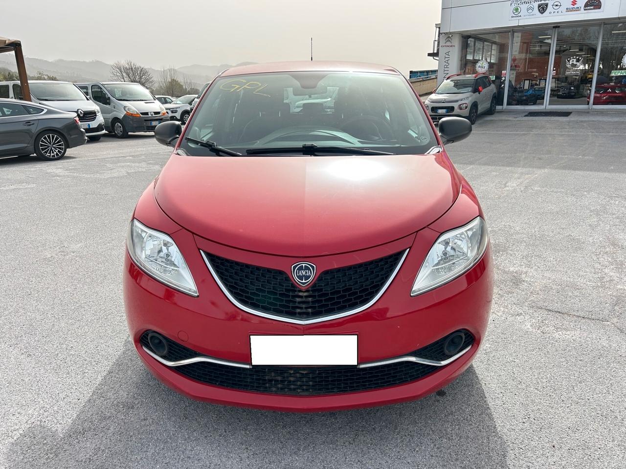 Lancia Ypsilon 1.2 69 CV GPL Ecochic Gold NEO PATENTATI !