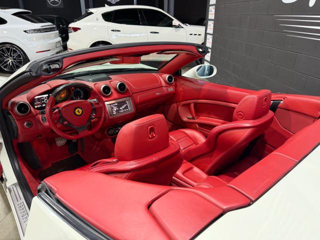 FERRARI California BIANCO AVUS CARBOCERAMICI ASPIRATA DAYTONA RED