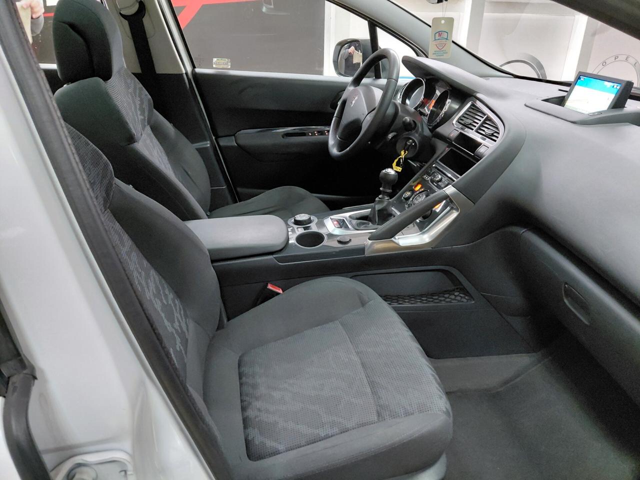 Peugeot 3008 1.6 HDi 115CV anno 2013