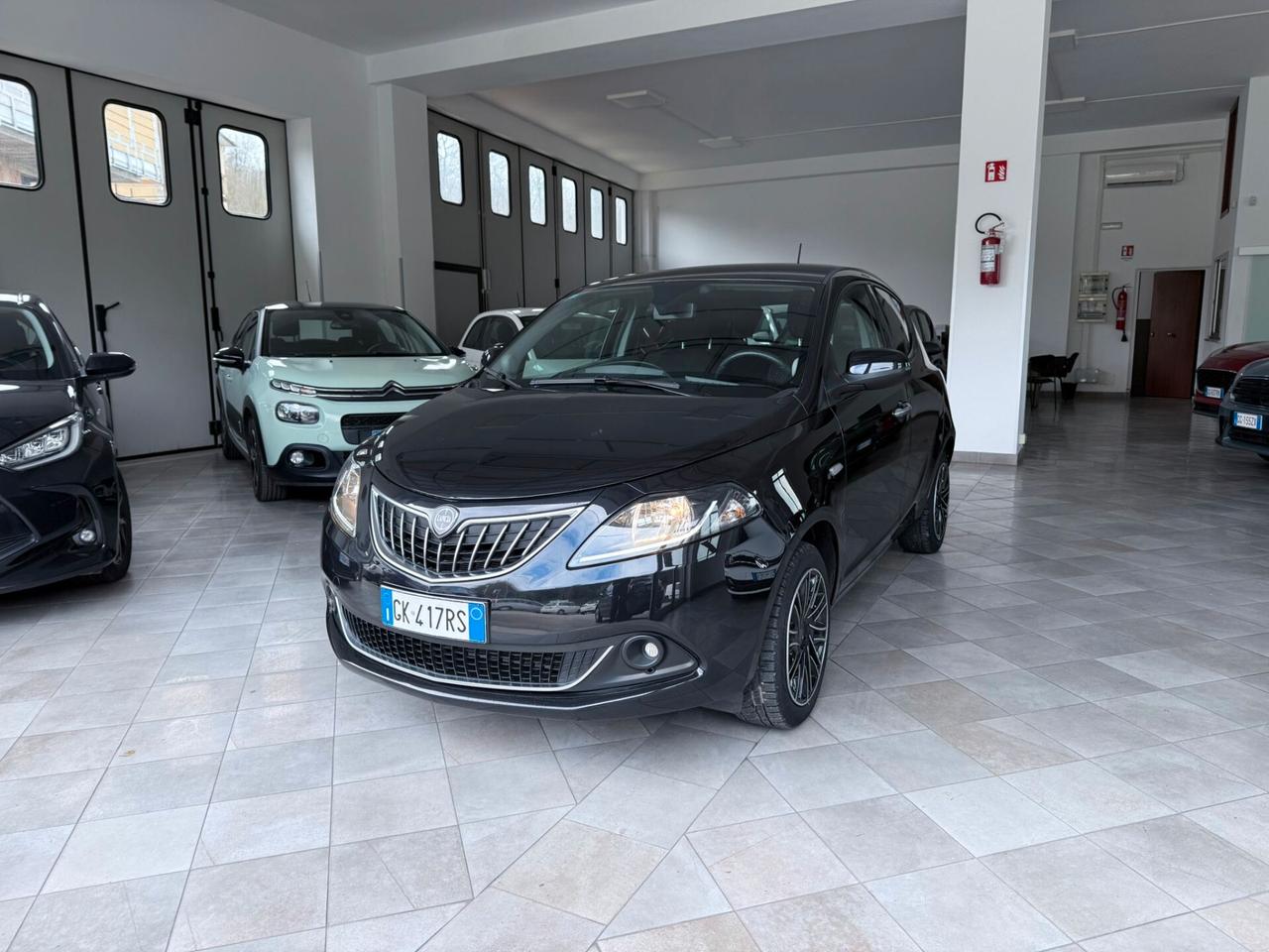 Lancia Ypsilon 1.0 FireFly 5 porte S&S Hybrid Ecochic Gold