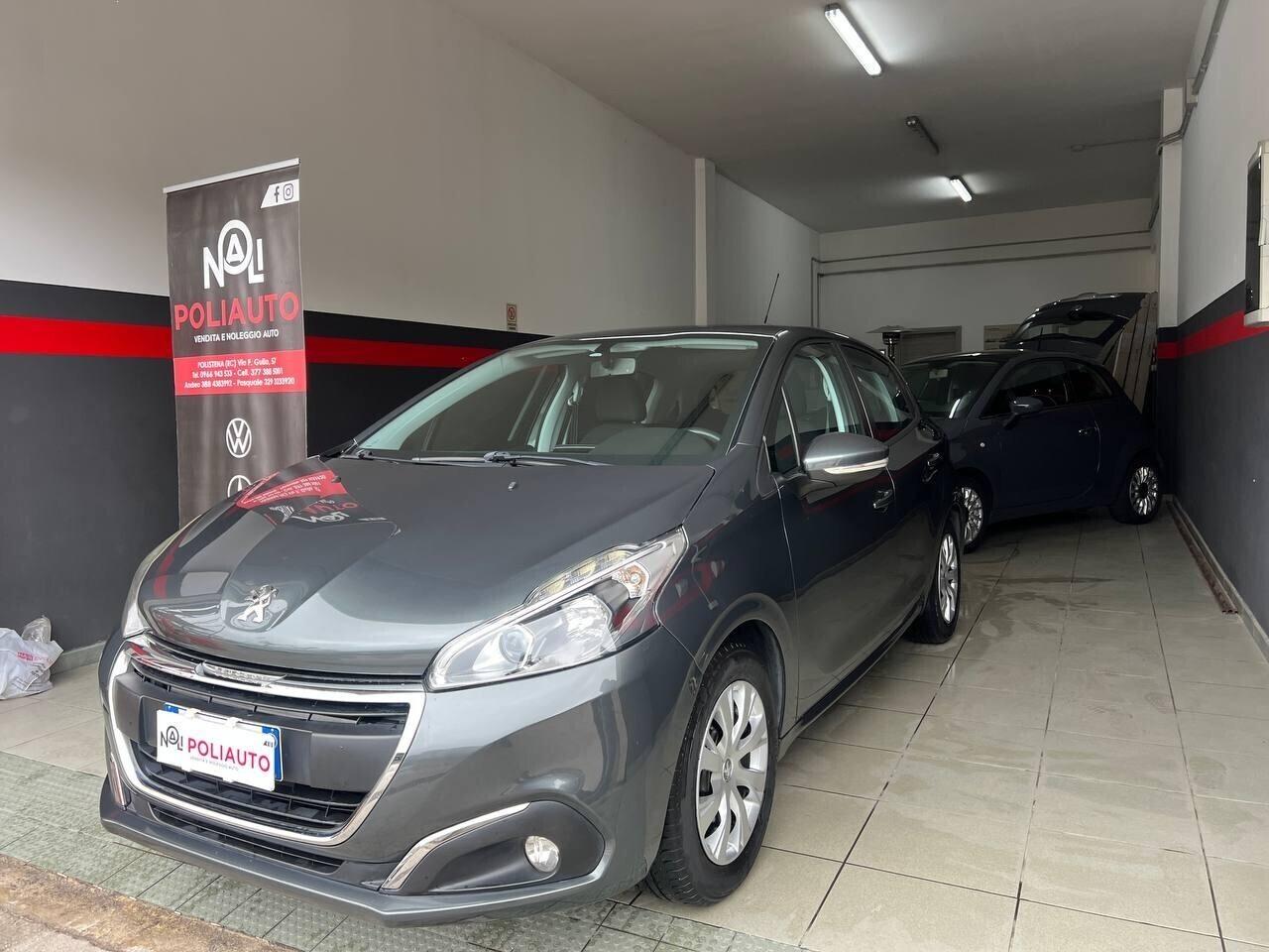 Peugeot 208 PureTech 82 5 porte Allure