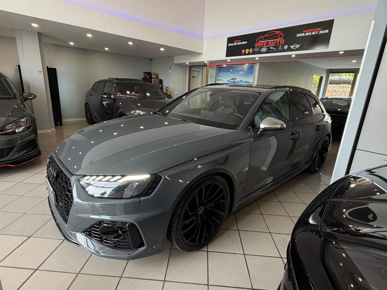 AUDI A4 5A SERIE ('15'-'25') RS 4 AVANT (331 KW) Valore di listino: € 103200