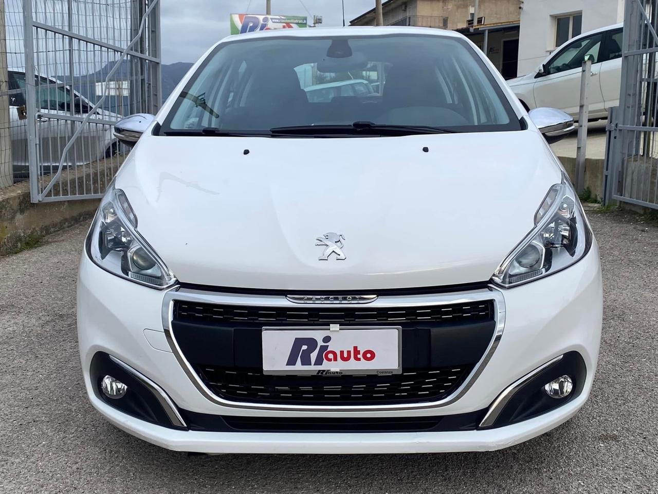 Peugeot 208 BlueHDi 75 5 porte Allure