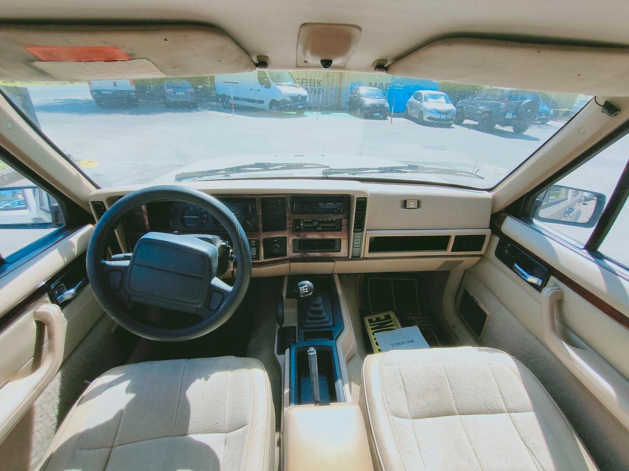 Jeep Cherokee 2.5 TD 5p. Selec-Trac Country