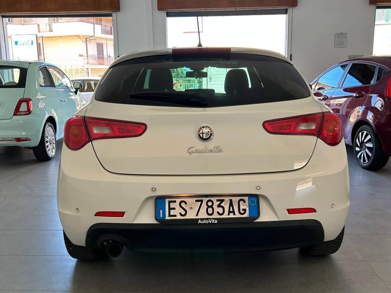 Alfa Romeo Giulietta 1.6 JTDm-2 105 CV Exclusive