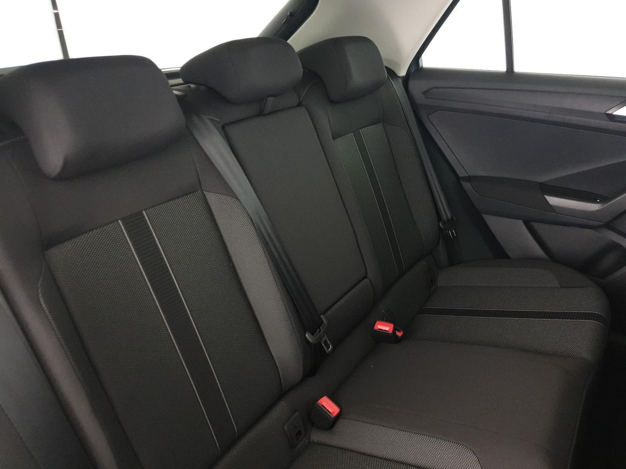 Volkswagen T-Roc 1.5 tsi sport