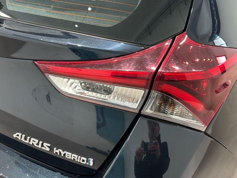 Toyota Auris 1.8 Hybrid E-CVT Active