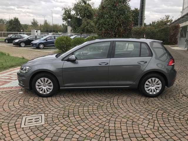 Volkswagen Golf 1.0 trendline 5p