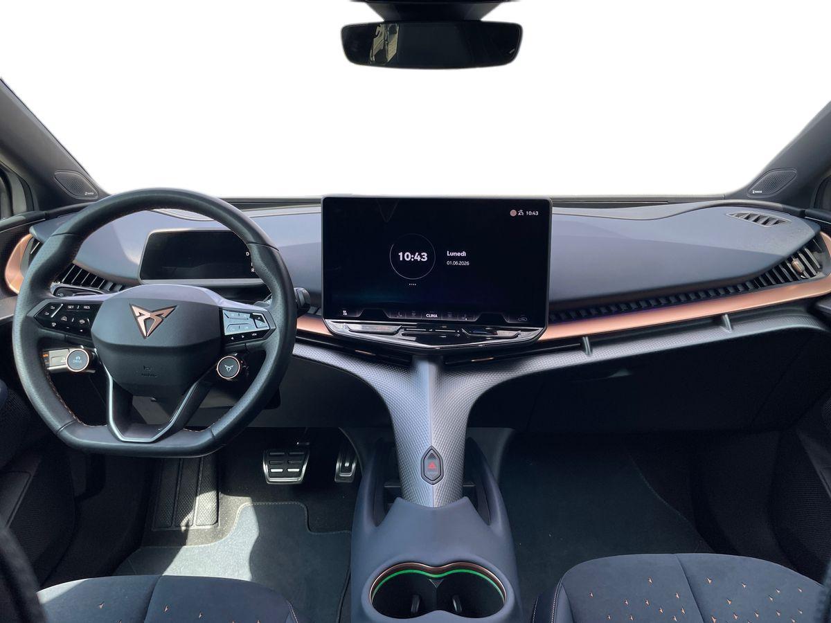 CUPRA CUPRA Tavascan VZ Adrenaline 77 kWh (net) 250 kW (340 CV) Elettrica Rapporto singolo AWD