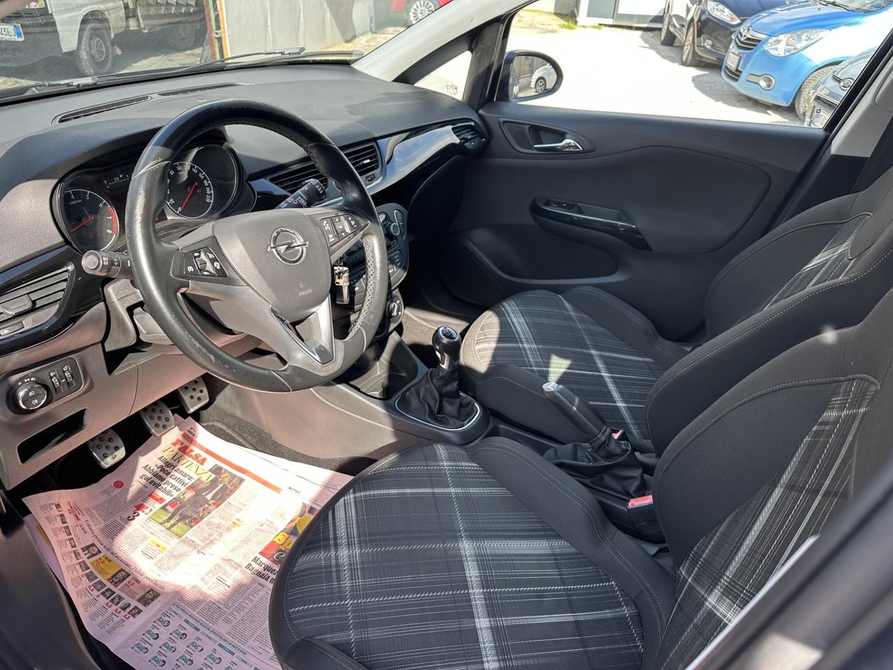 Opel Corsa 1.2 5 porte b-Color Km 128.000