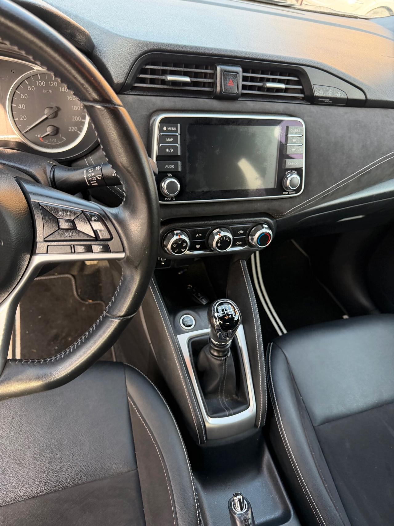 Nissan Micra 1.0 - NEOP. - NAV. - 12 MESI DI GARANZIA -