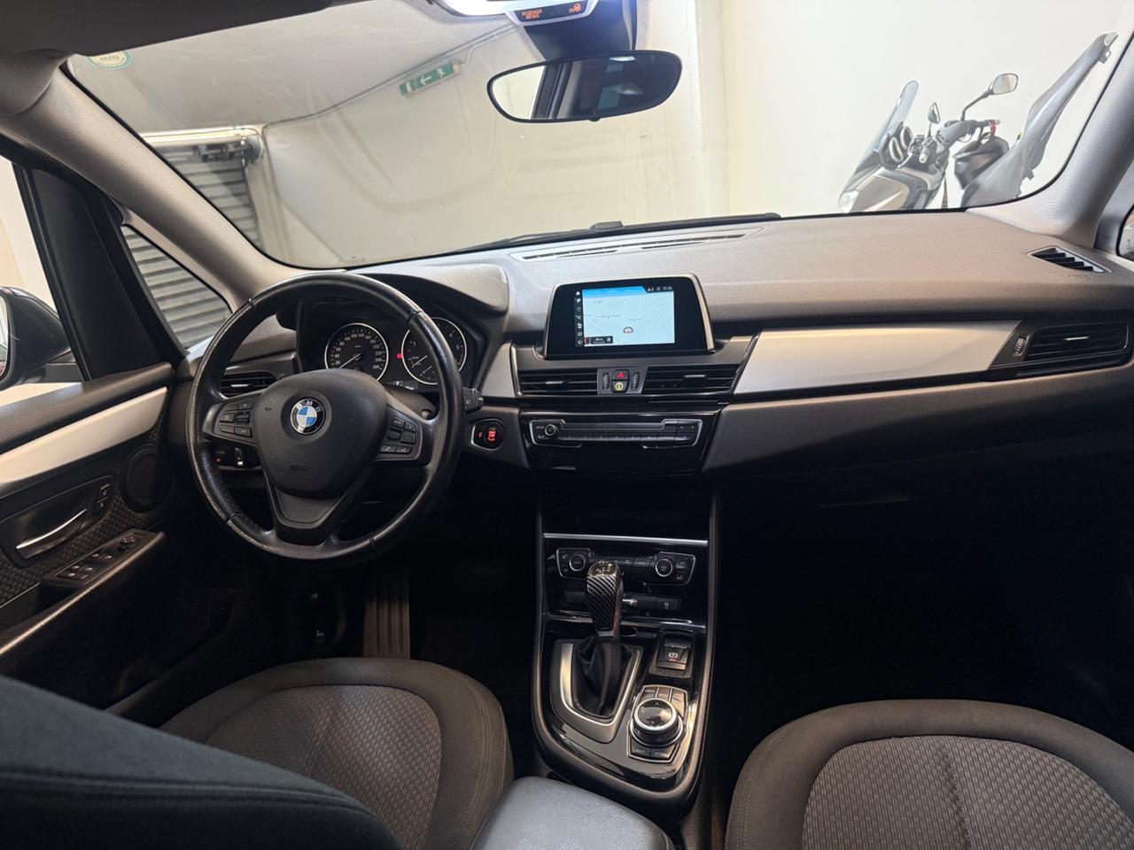 Bmw 2er Active Tourer 218d Sport