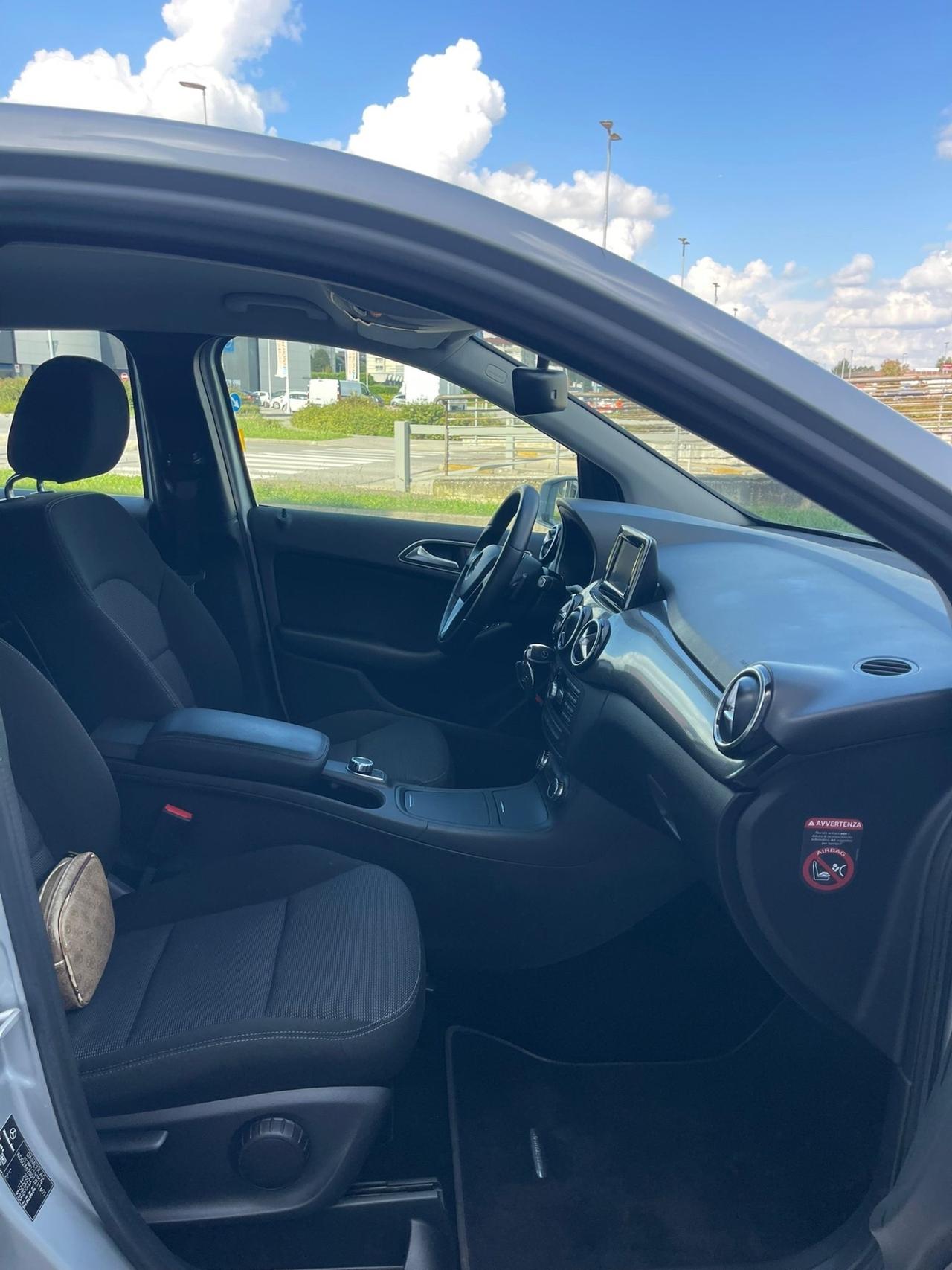 Mercedes-benz B 180 CDI Automatic Premium