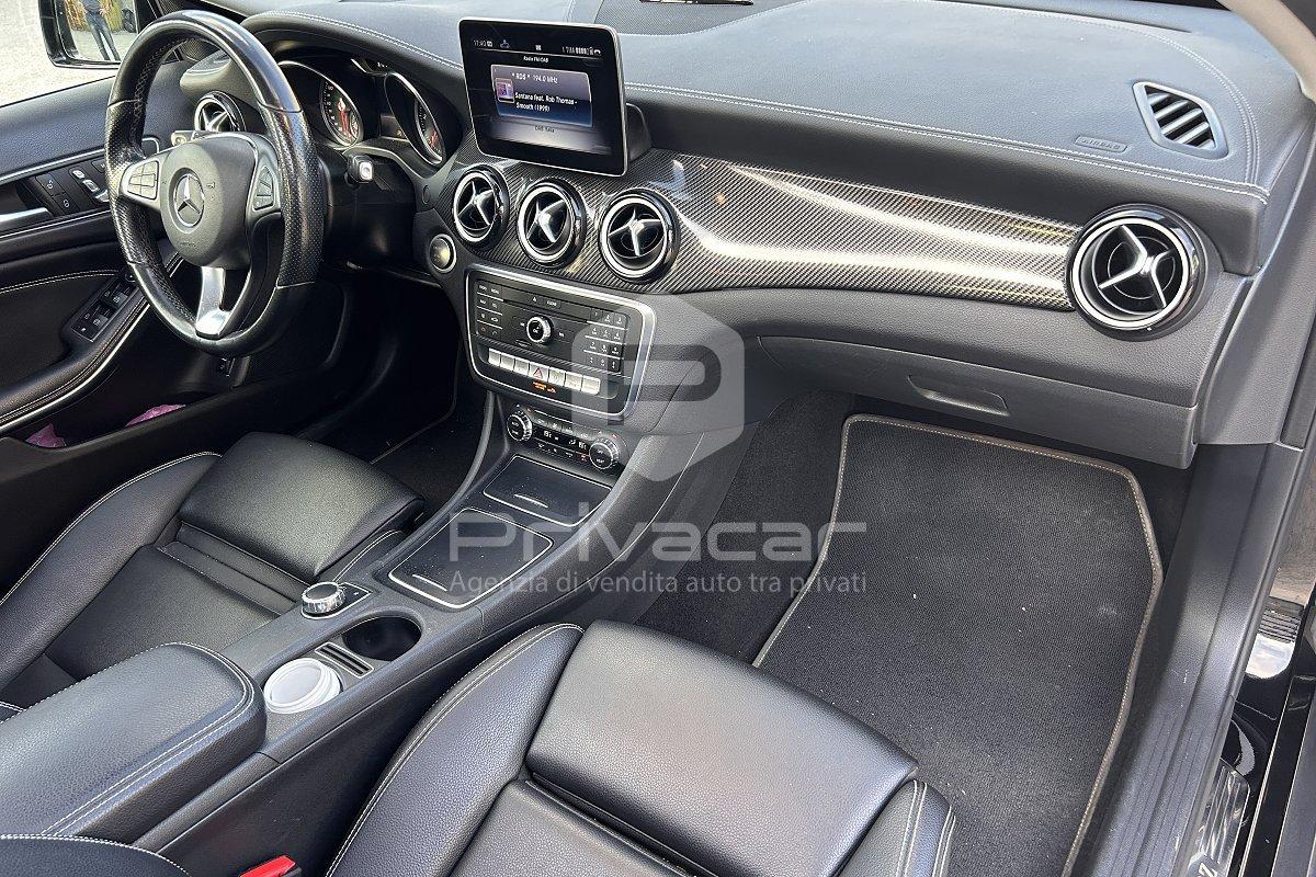 MERCEDES GLA 200 d Automatic Premium