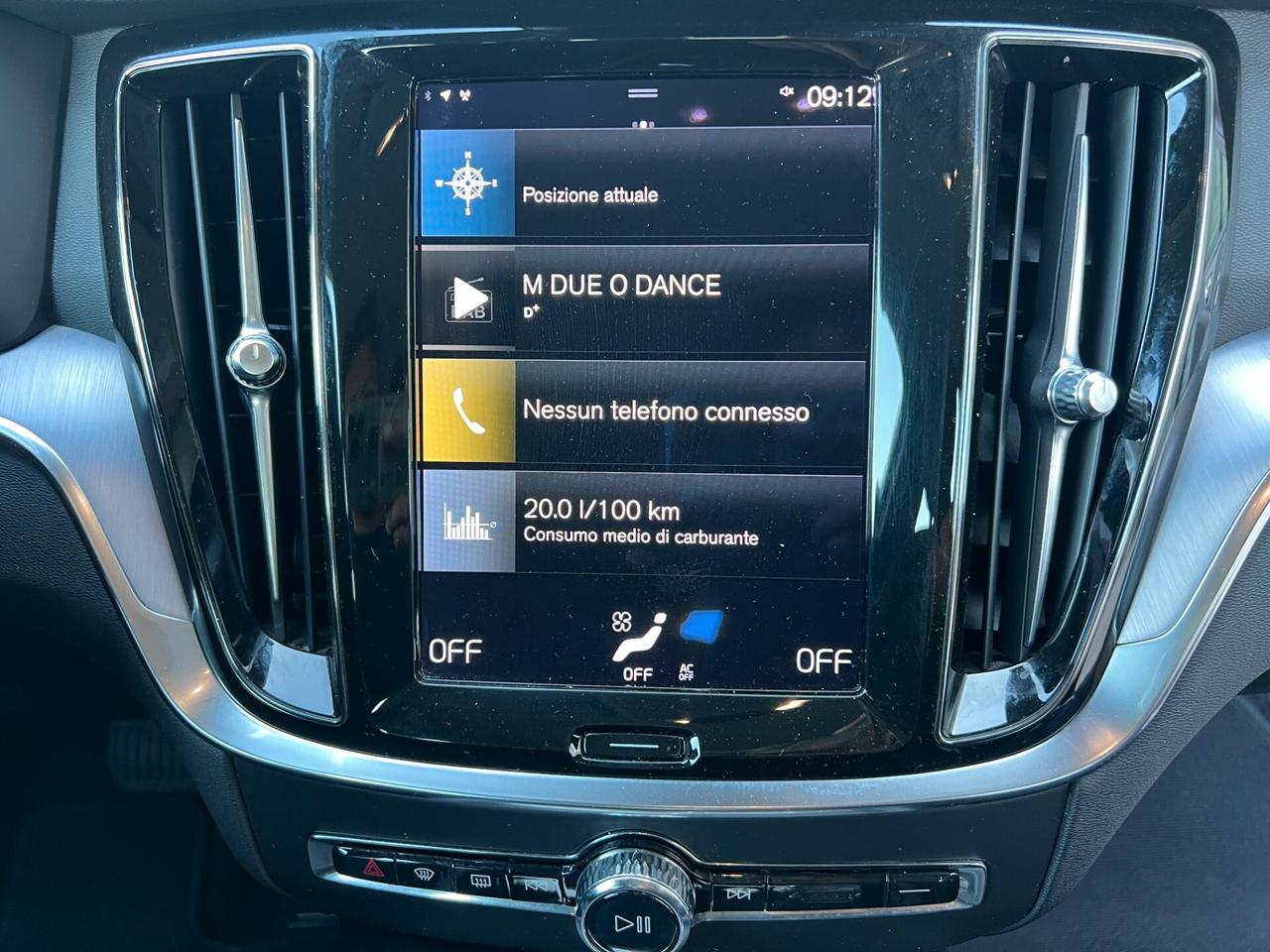 Volvo V60 MILD HYBRID / AUTOMATICA