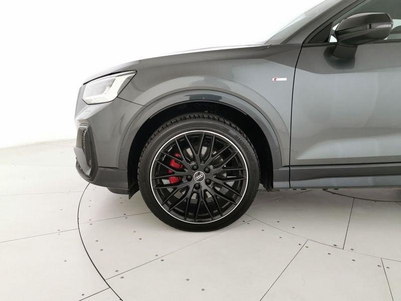 Audi Q2 35 1.5 tfsi S line edition