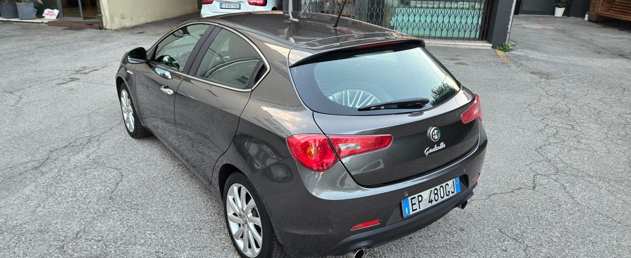 Alfa Romeo Giulietta 2.0 JTDm-2 140 CV Exclusive