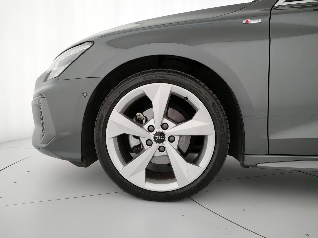 Audi A3 sportback 35 2.0 tdi s line edition s-tronic