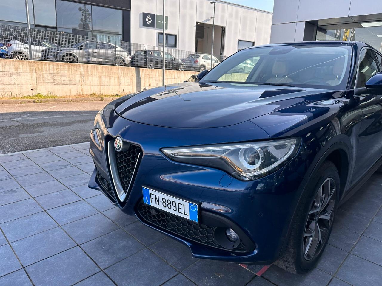 Alfa Romeo Stelvio 2.2 Turbodiesel 180 CV AT8 RWD Executive