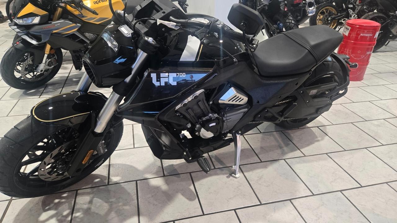 Benda Motorcycles LFC 700 ABS EURO 5 +