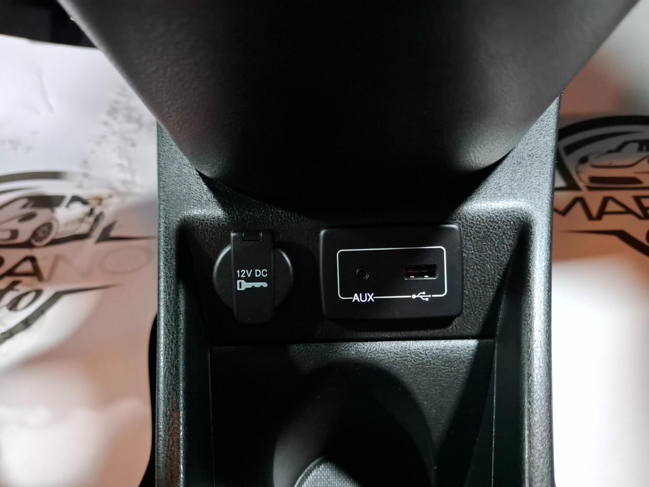 Lancia Ypsilon 1.2 benzina Silver Neopatentato