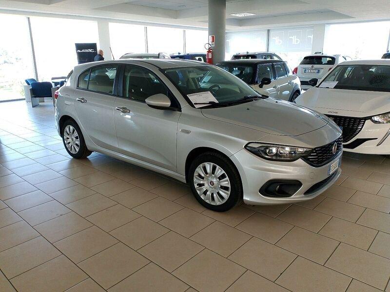 FIAT Tipo (2015--->) 1.3 Mjt S&S SW Easy