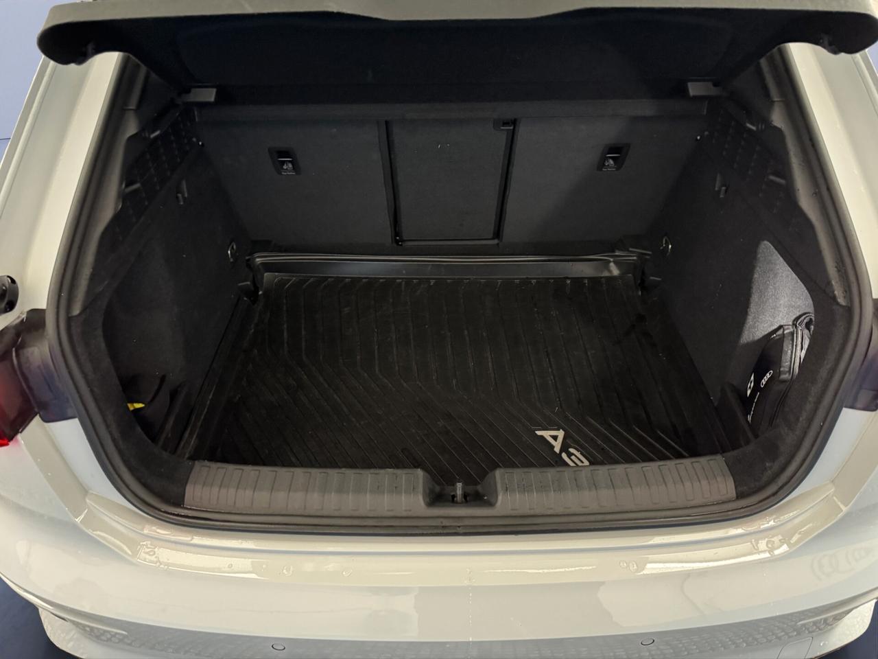 Audi A3 SPB 35 TDI S tronic line edition Identity Black GARANZIA CASA MADRE