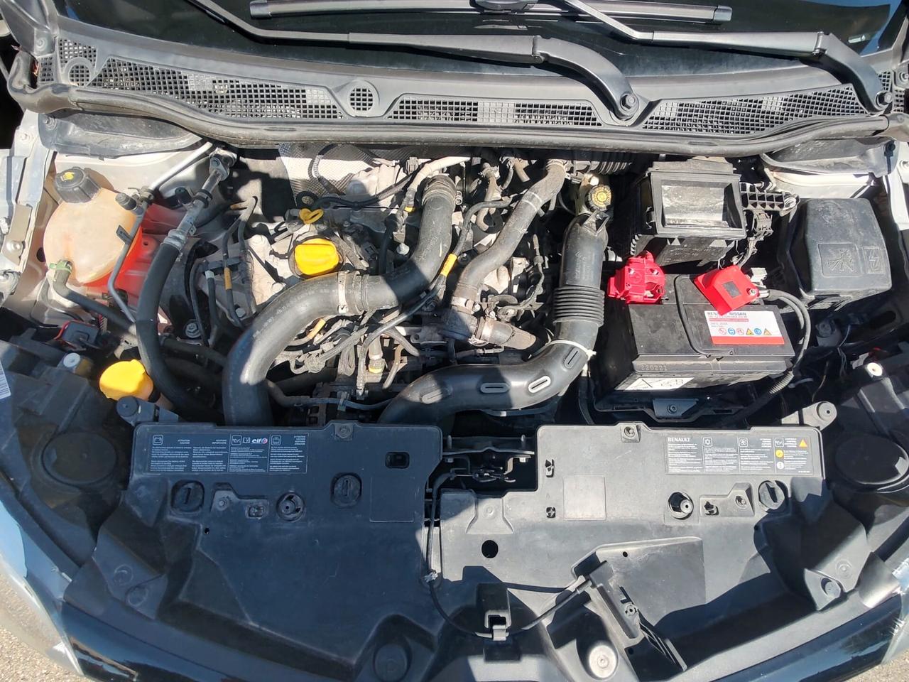 Renault Captur 0.9 TCe 12V 90 CV Start&Stop Live, VEICOLO EURO 5B, OK NEOPATENTATI, GARANZIA L.12 MESI