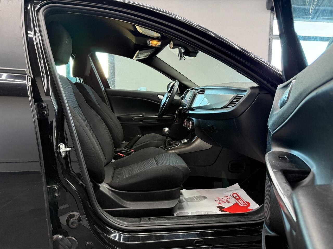 Alfa Romeo Giulietta 1.6 JTDm-2 105 CV Distinctive