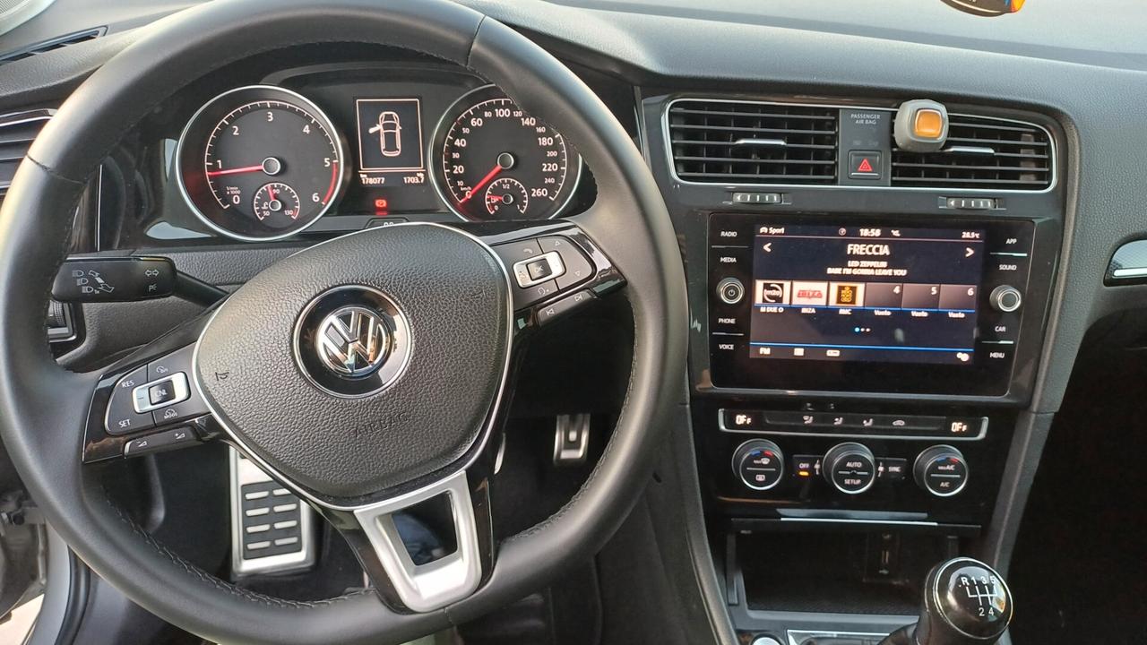 Volkswagen Golf Variant 1.6 TDI DPF Highline 2013