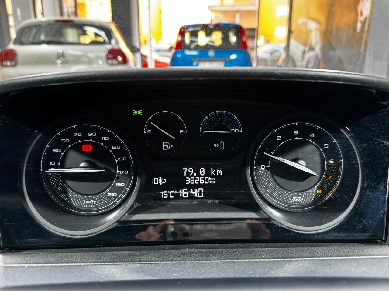 Lancia Ypsilon 1.0 FireFly 5 porte S&S Hybrid Gold