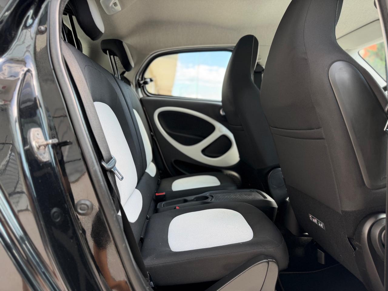 Smart ForFour 70 1.0 Passion