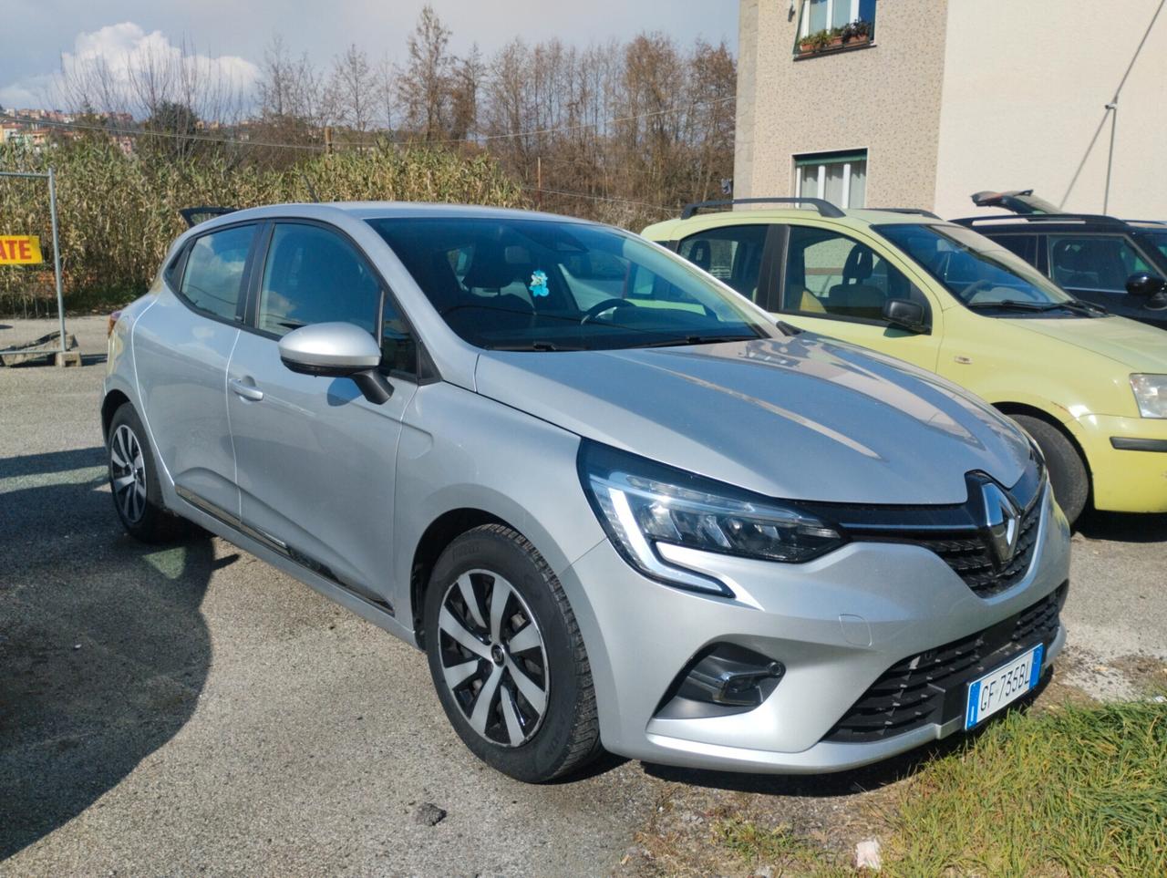 Renault Clio Full Hybrid E-Tech 140 CV 5 porte