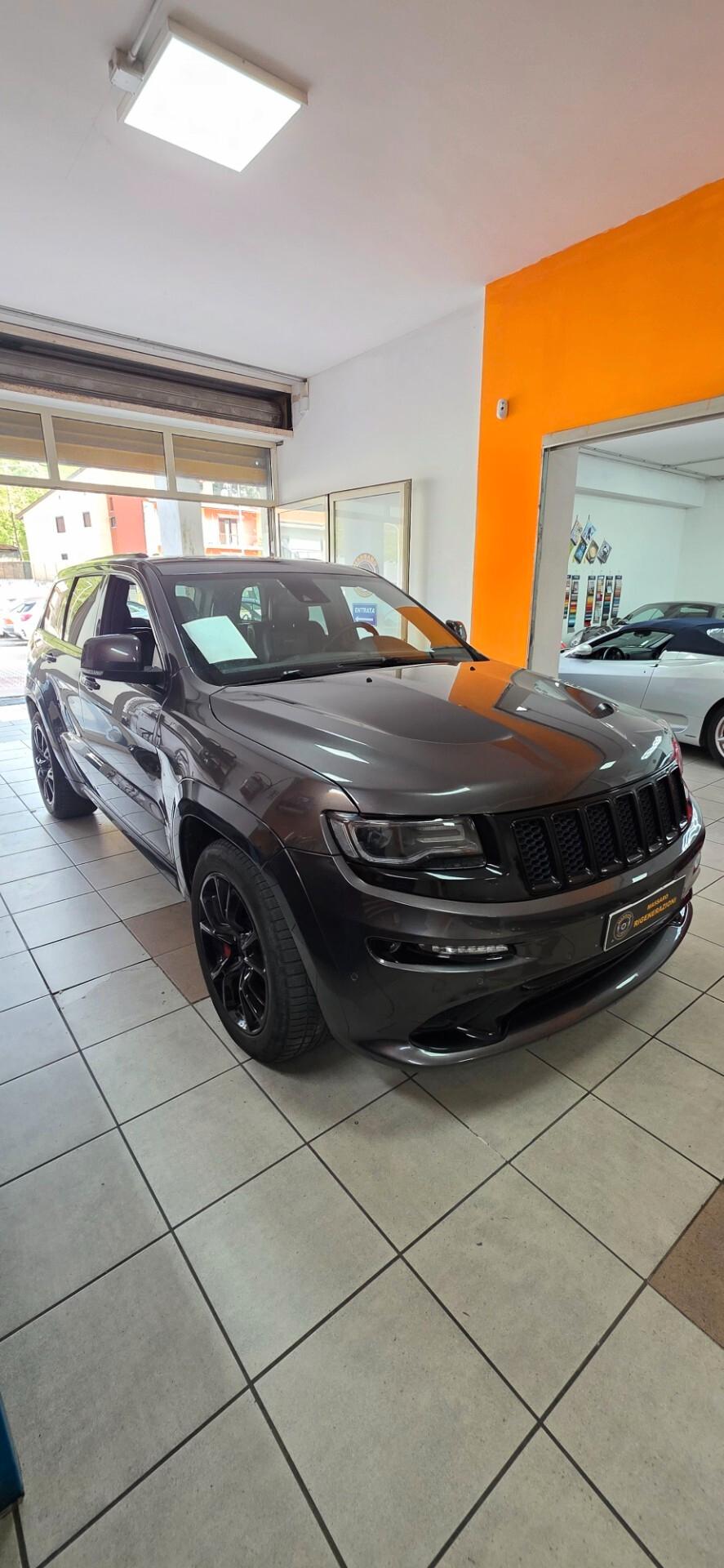 Jeep Grand Cherokee 6.4 V8 HEMI SRT