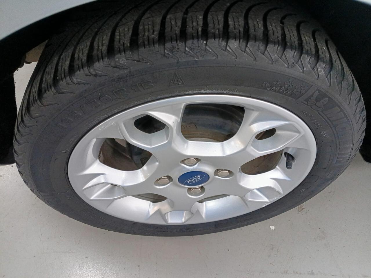 Ford Fiesta 1.4 TDCi 70CV 3 porte Titanium