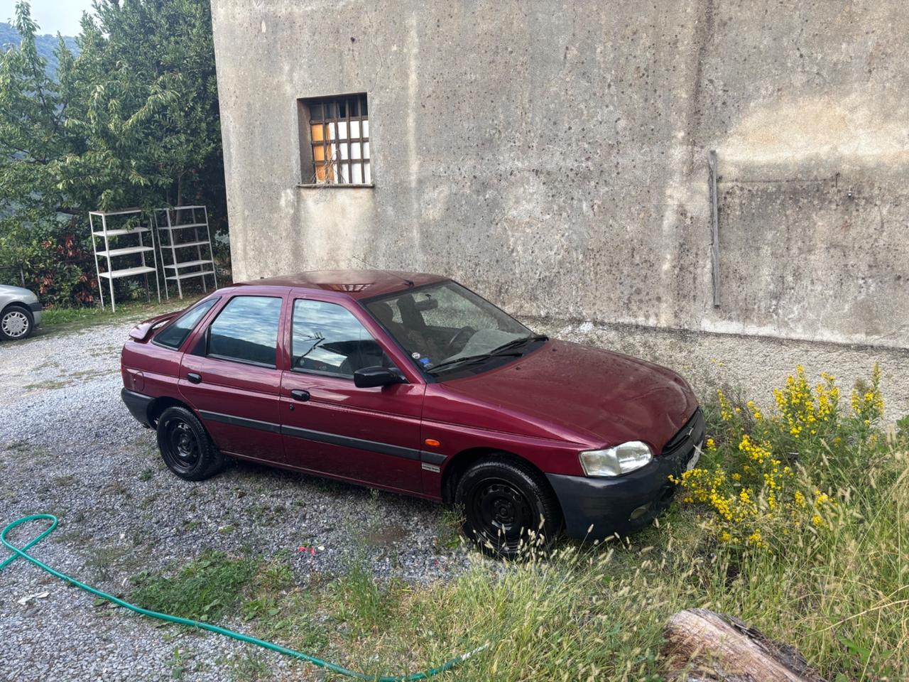 Ford Escort 1.6 16V GPL