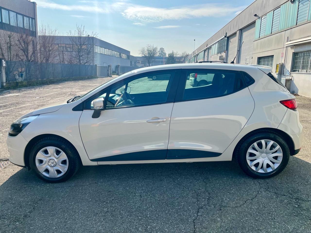 Renault Clio 1.2GPL 2015 157.000km perfetta per neopatentati