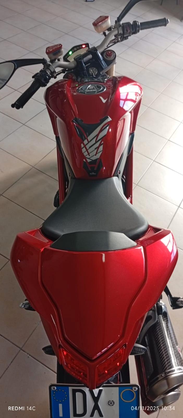 Ducati 848