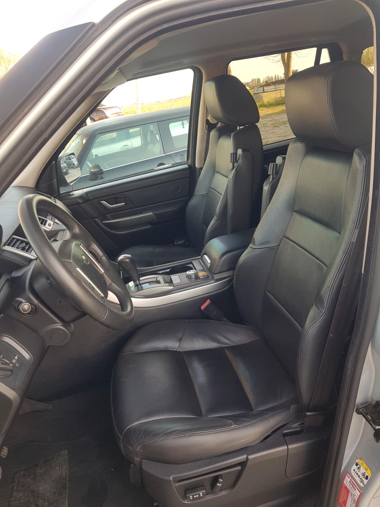 Land Rover Range Rover Sport Range Rover Sport 2.7 TDV6 SE