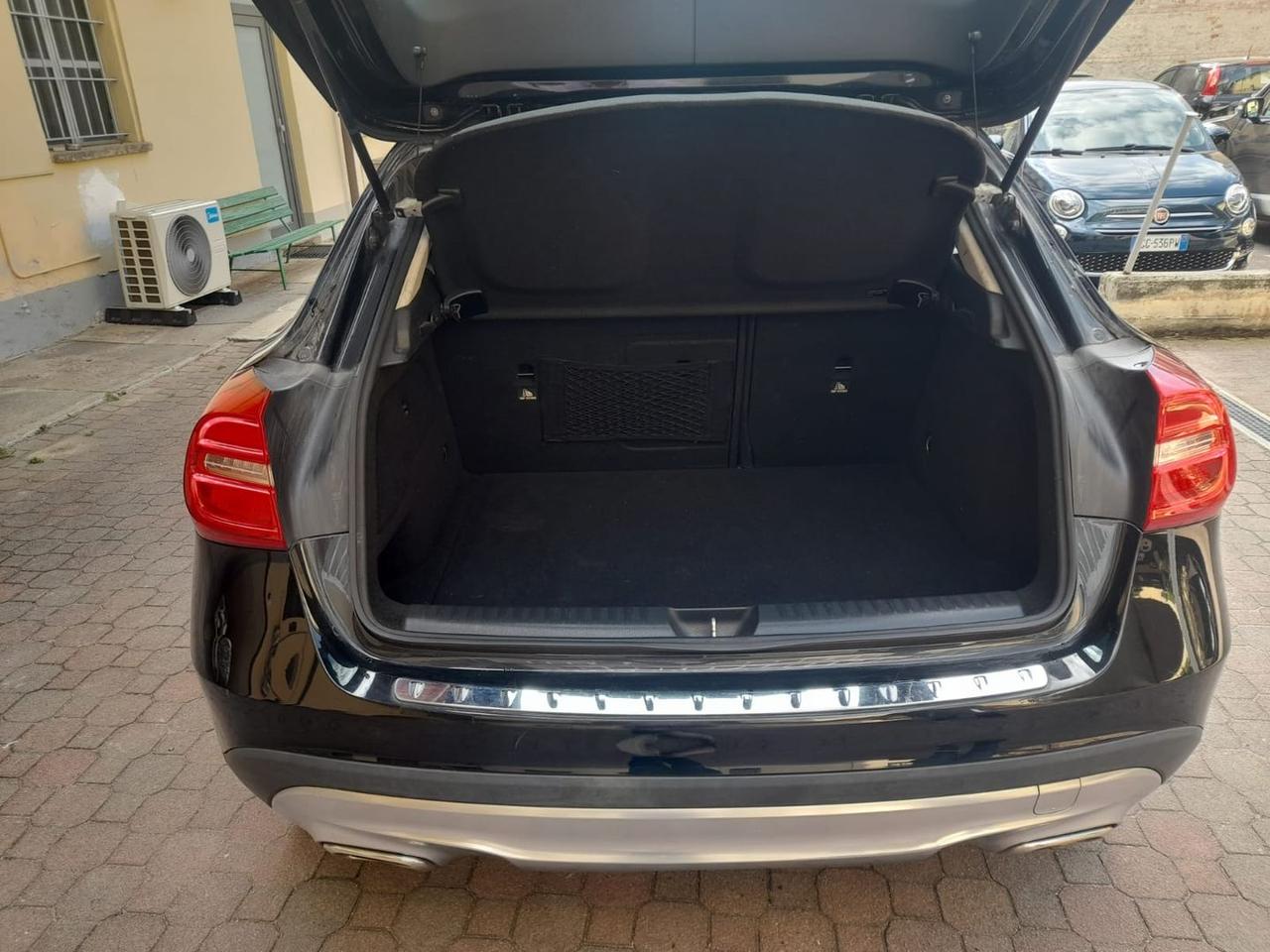 Mercedes-Benz GLA 220 Sport GLA 220 CDI #11074