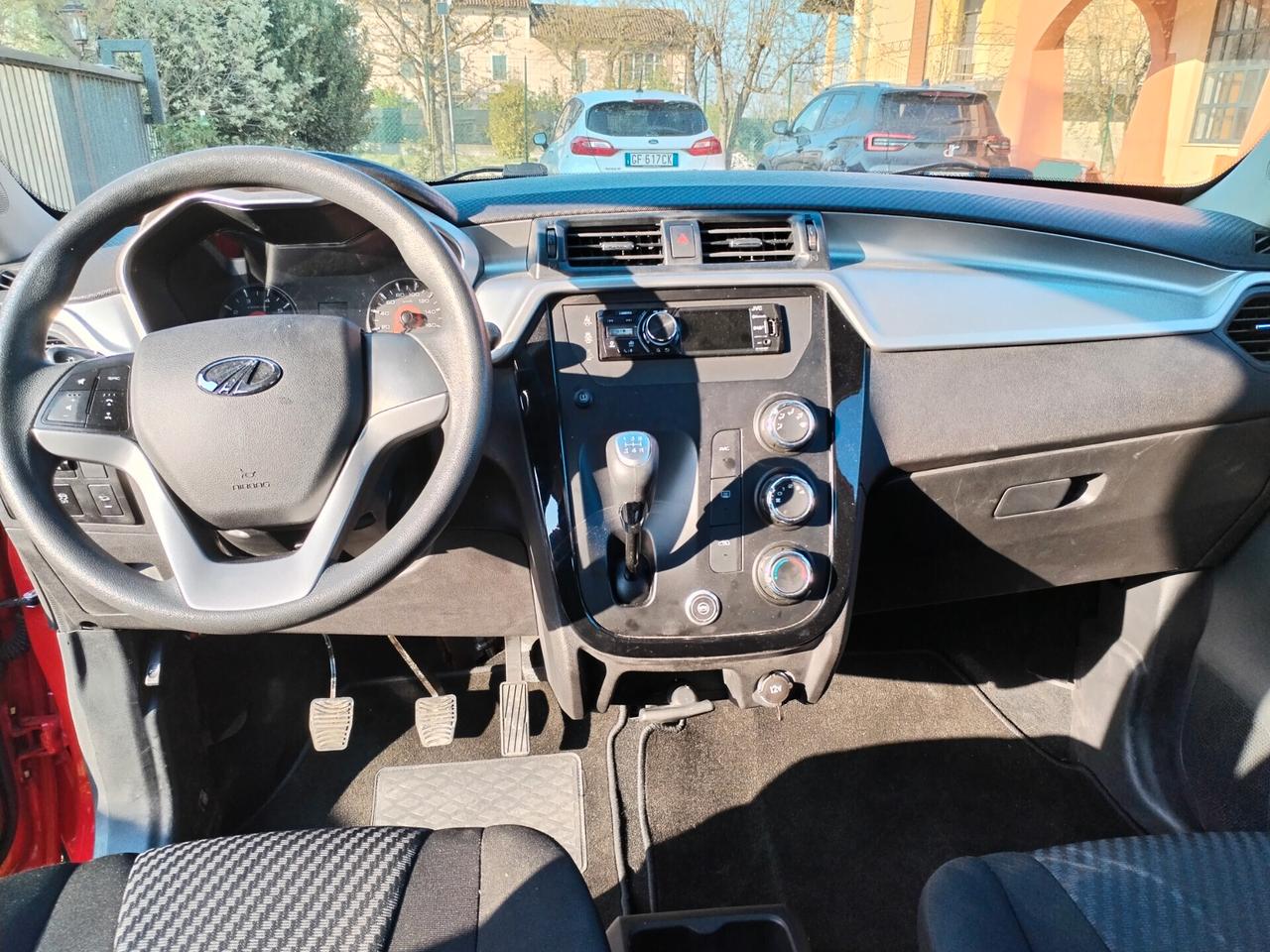 Mahindra KUV100 1.2 VVT M-Bifuel(GPL) K6+