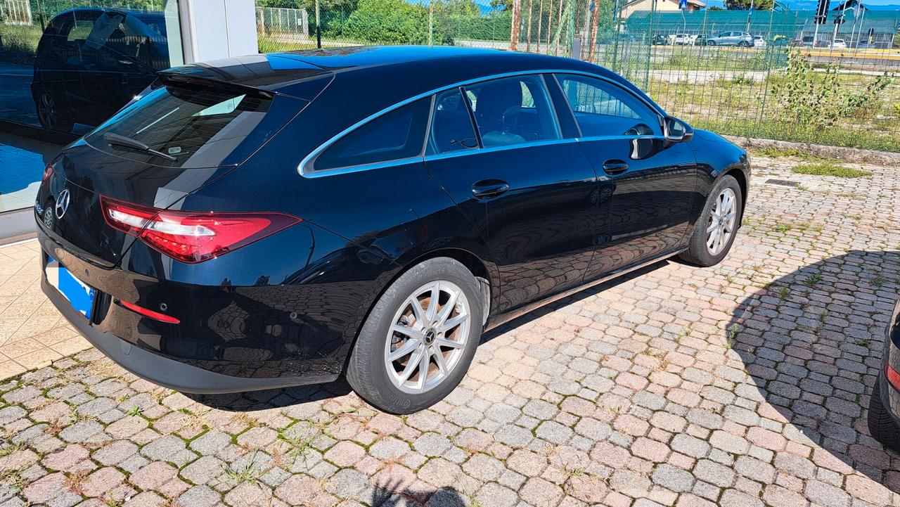 Mercedes-benz CLA 180 Automatic Shooting Brake Executive