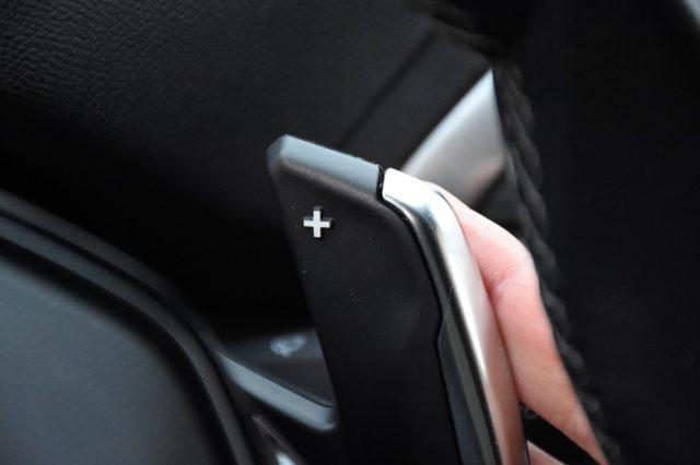 PEUGEOT 3008 BlueHDi 130 S&S EAT8 Allure