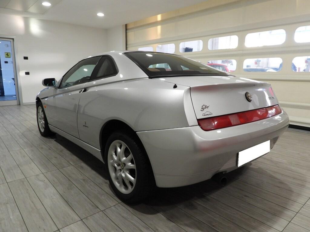 Alfa Romeo GTV 2.0 JTS