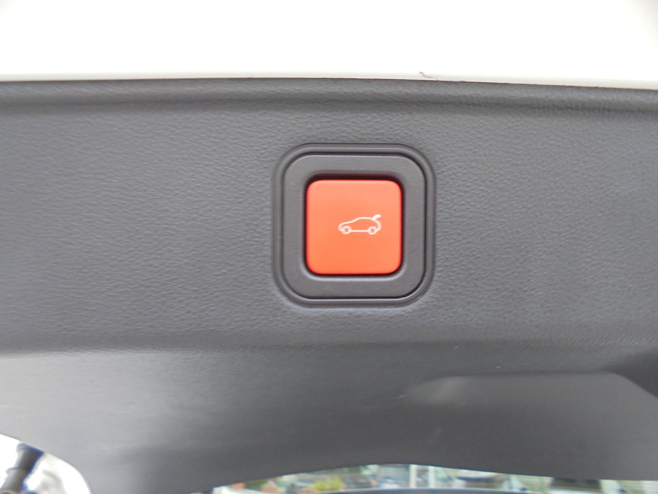 Fiat 600 Hybrid 110 CV DCT MHEV La Prima