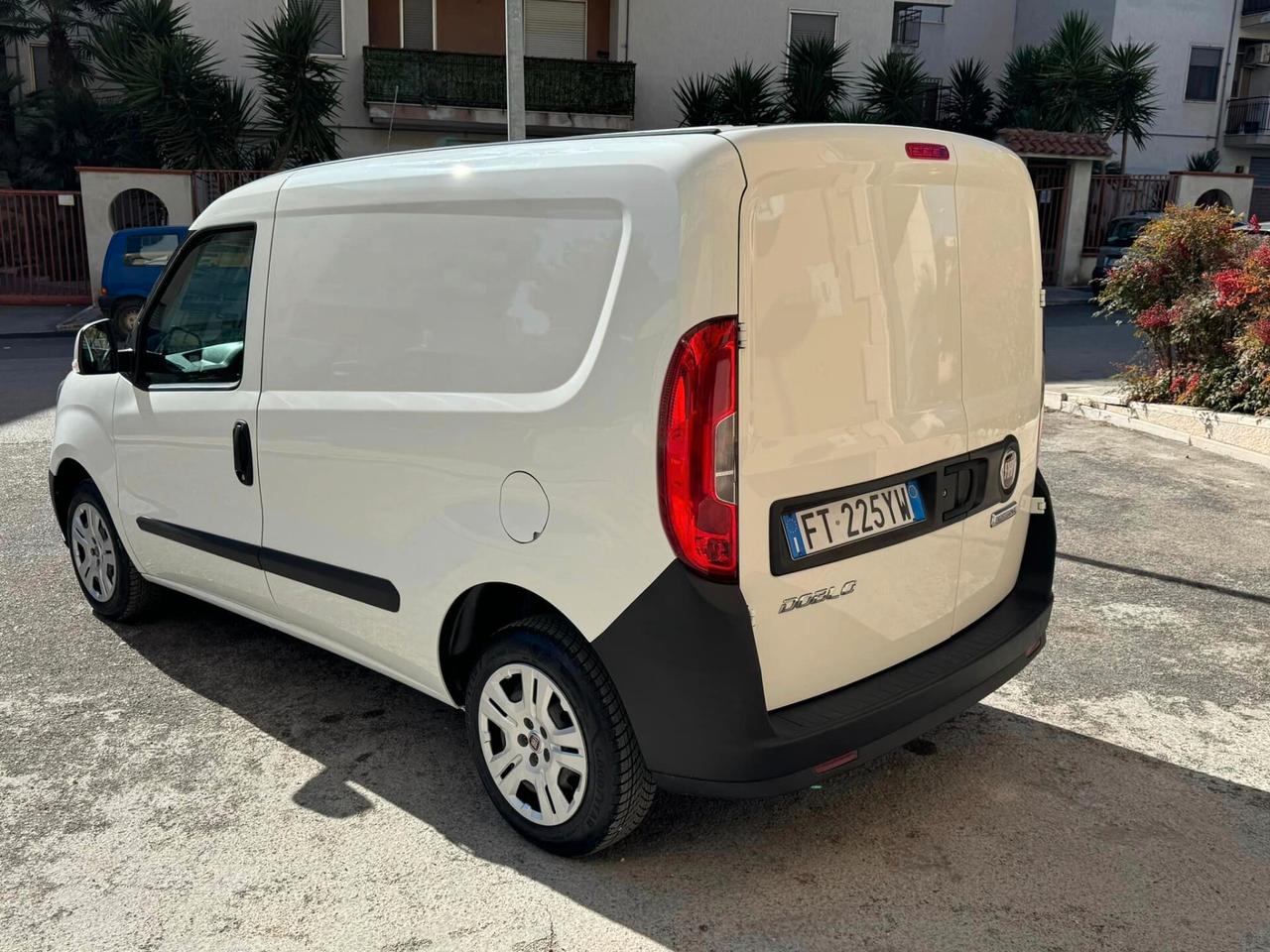 FIAT DOBLO CARGO FURGONE 1.3 MJ 95 CV. 2 POSTI PERFETTA